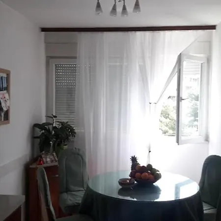 Apartment Apartament -ankica- *